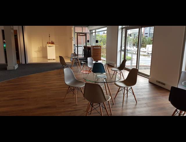 917M² OFFICE TO LET IN CENTURY CITY